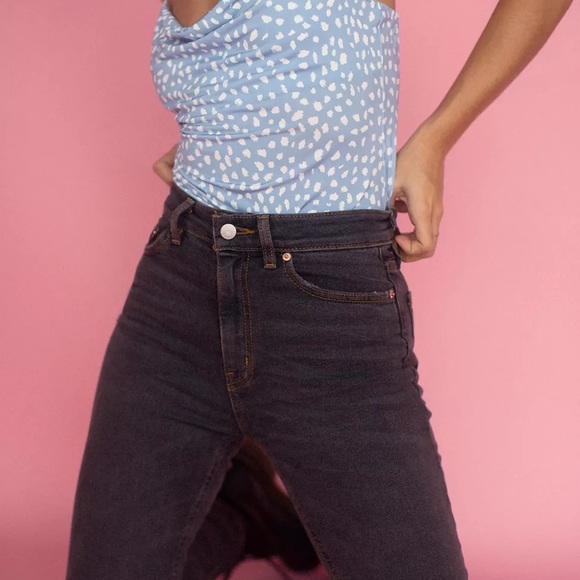BDG High-Waisted Girlfriend Jean Washed Black Denim Urban Outfitters NWT - Picture 1 of 12